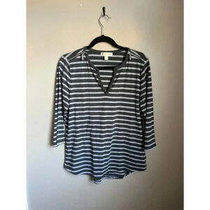 Michael Michael Kors V-Neck Shirt, Gray Striped Top, Size Large, Zipper Accent